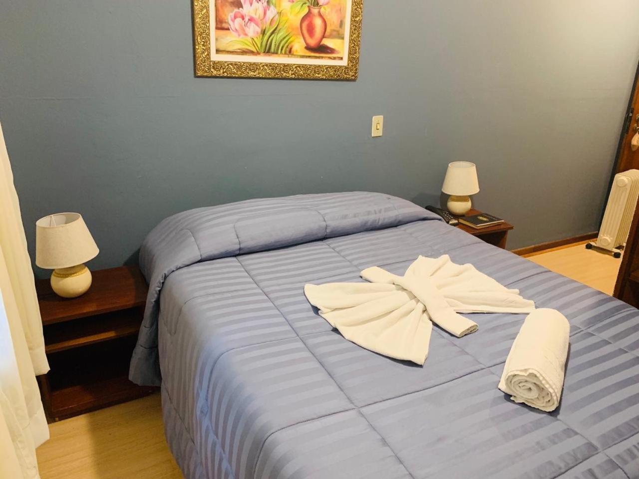 Double Room,762588805:JPEG